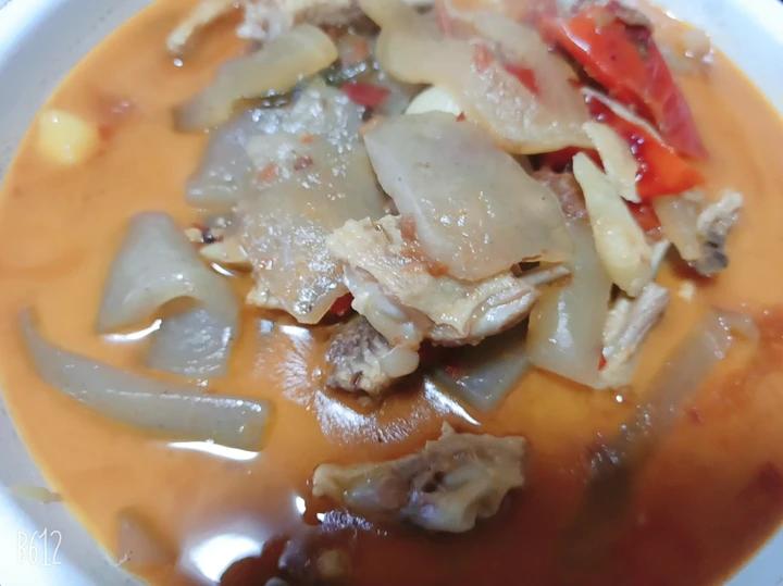 川味魔芋烧鸭