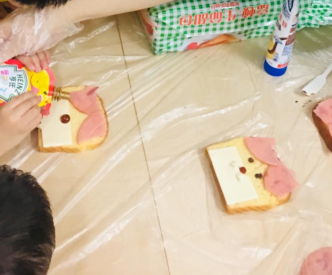 圣诞老人开放式三明治