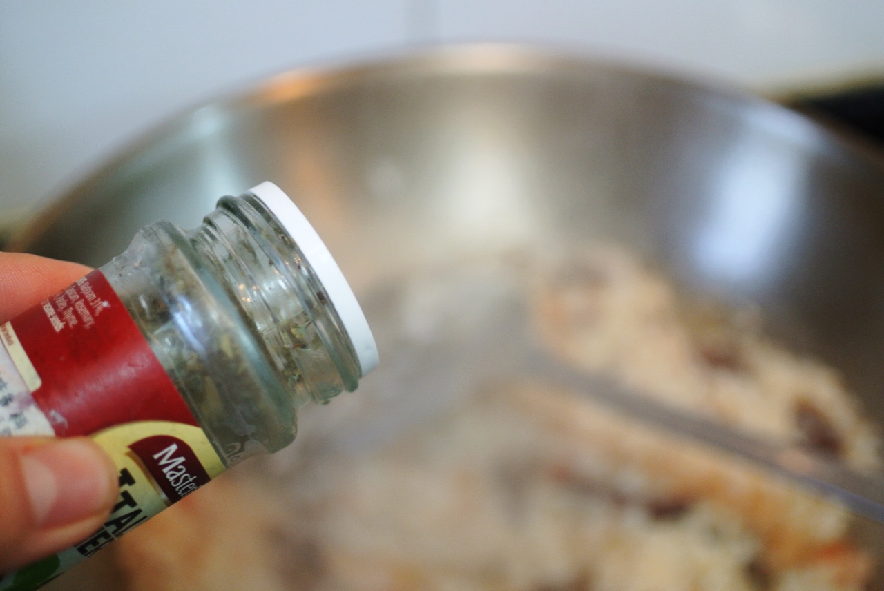 超快手牛肝菌鲍鱼烩饭的做法 步骤11