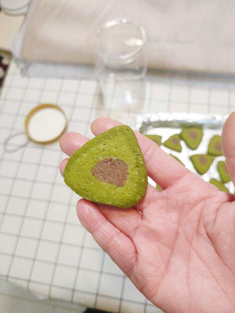 🥑免打发，免模具，清新小可爱—牛油果造型曲奇饼干