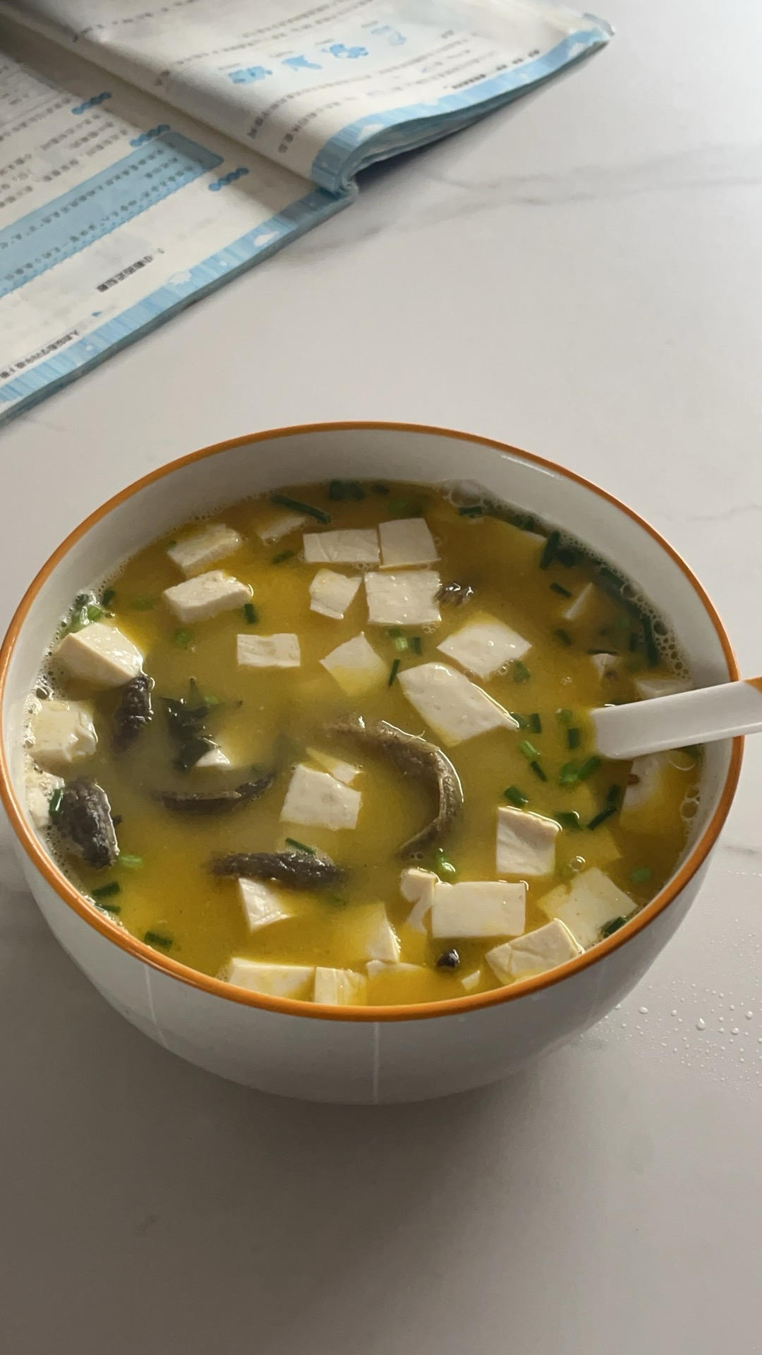 泥鳅炖豆腐（小贴士附杀泥鳅方法）