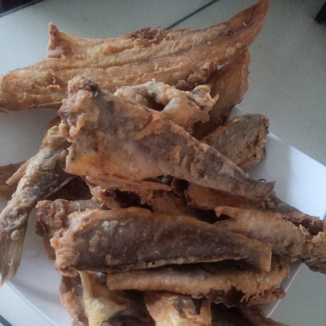 酥炸小黄花鱼