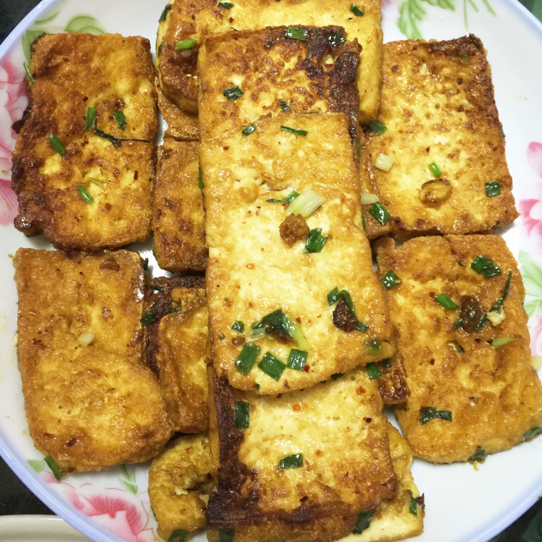 香煎豆腐--家常豆腐