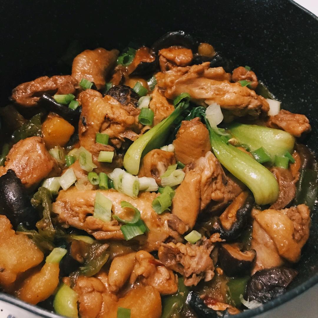 【黄焖鸡米饭】