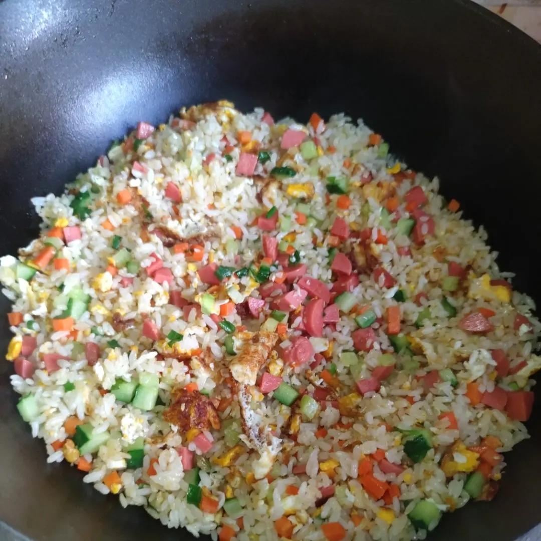 【一碗蛋炒饭】最最最简单的炒饭！！！