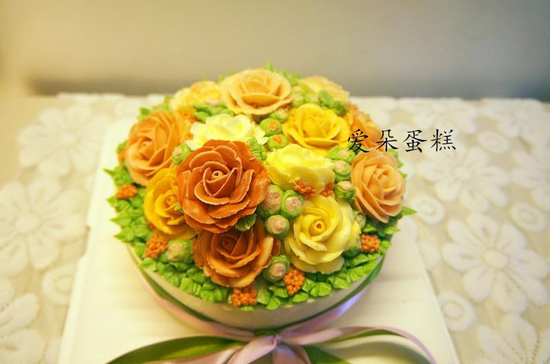 朵妈的韩式裱花蛋糕的做法
