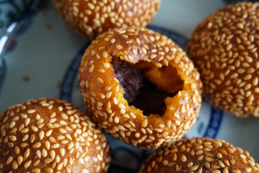 经典南瓜芝麻球