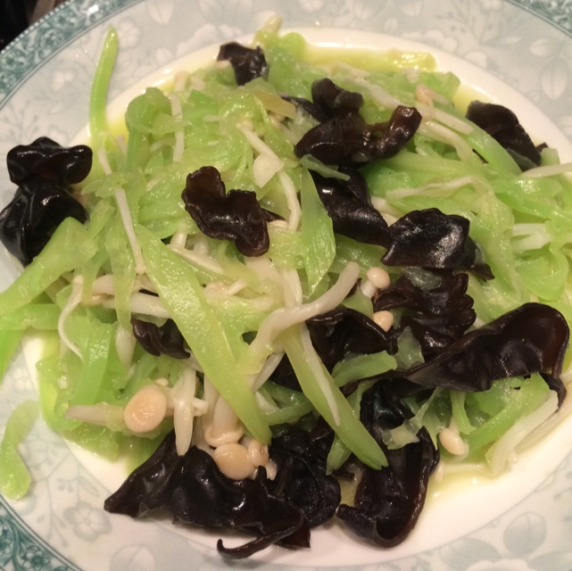 金针菇莴笋丝