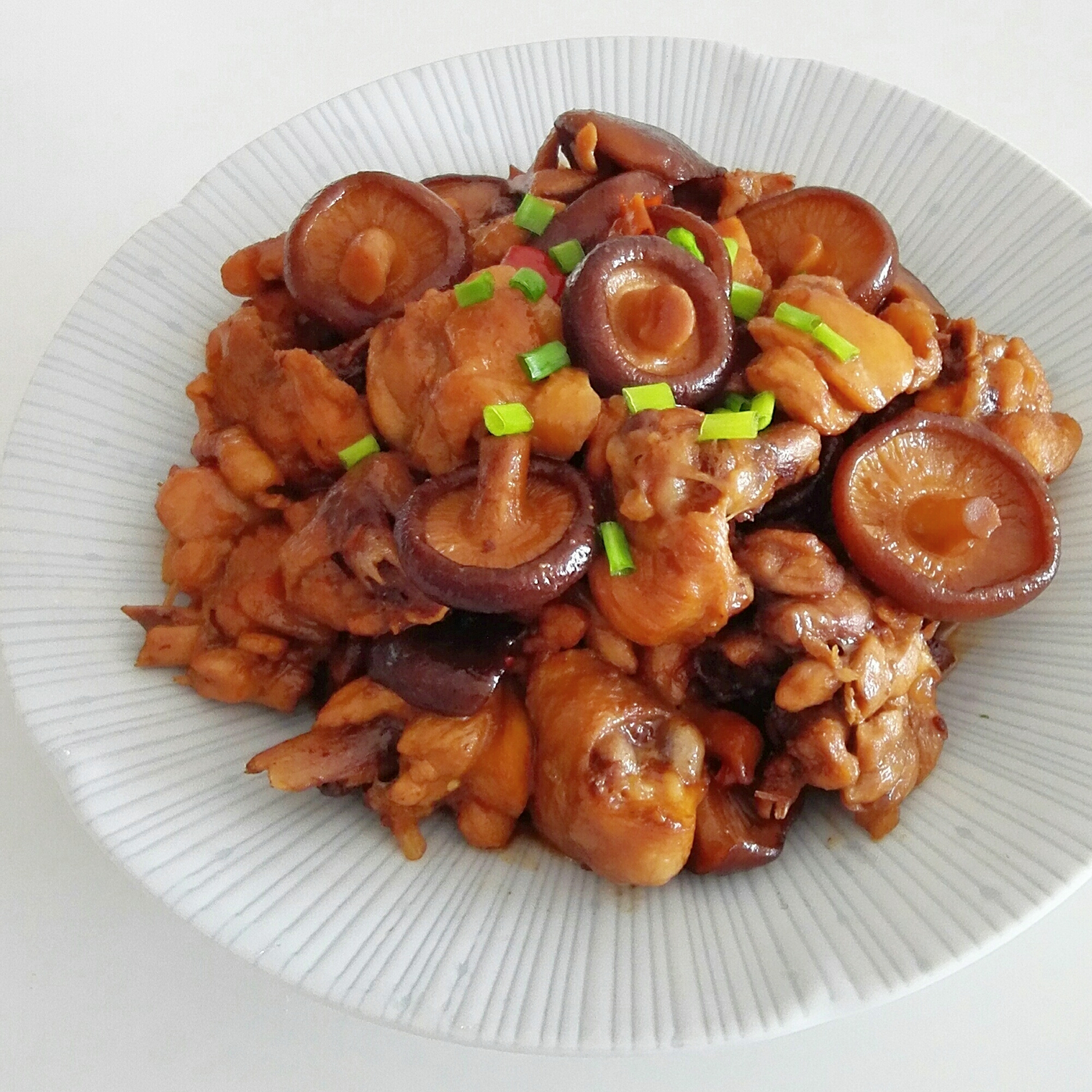 冬菇焖鸡