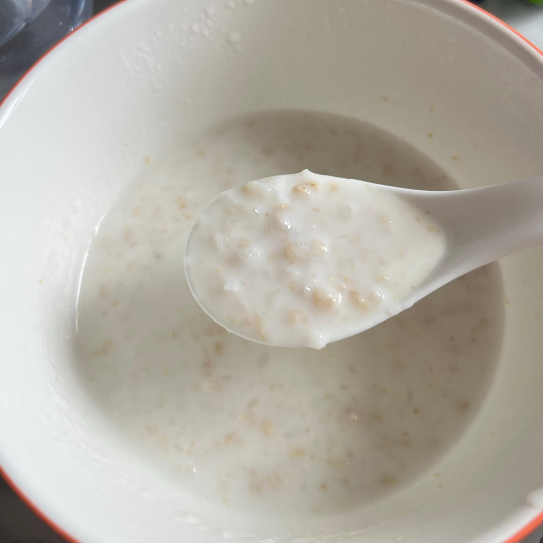 牛奶燕麦粥（浓稠）