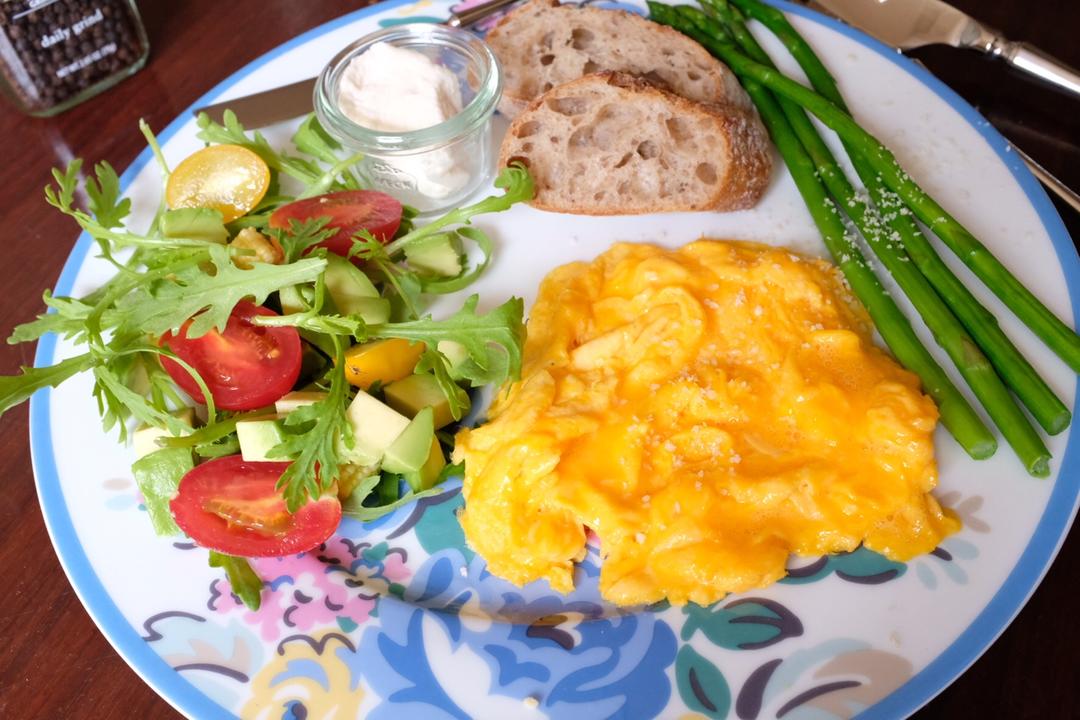 美式炒蛋 scrambled eggs