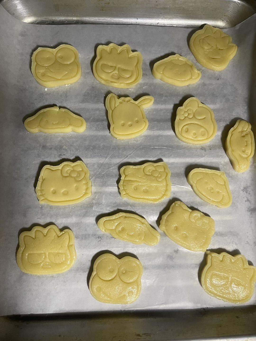 小朋友们超爱的卡通小饼干