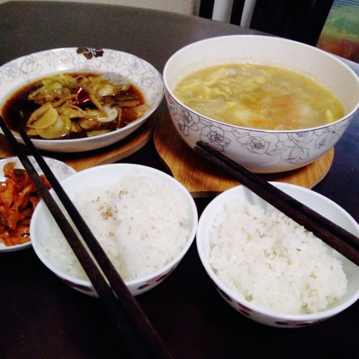 超级浓超好喝的番茄土豆汤