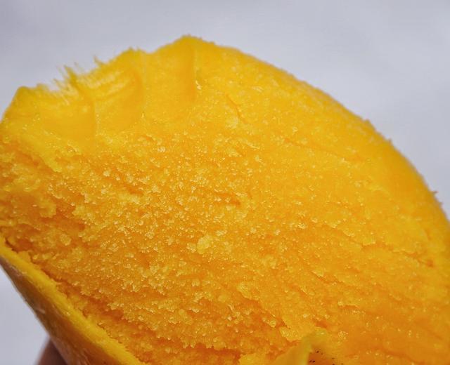 超好吃的冷冻芒果的做法