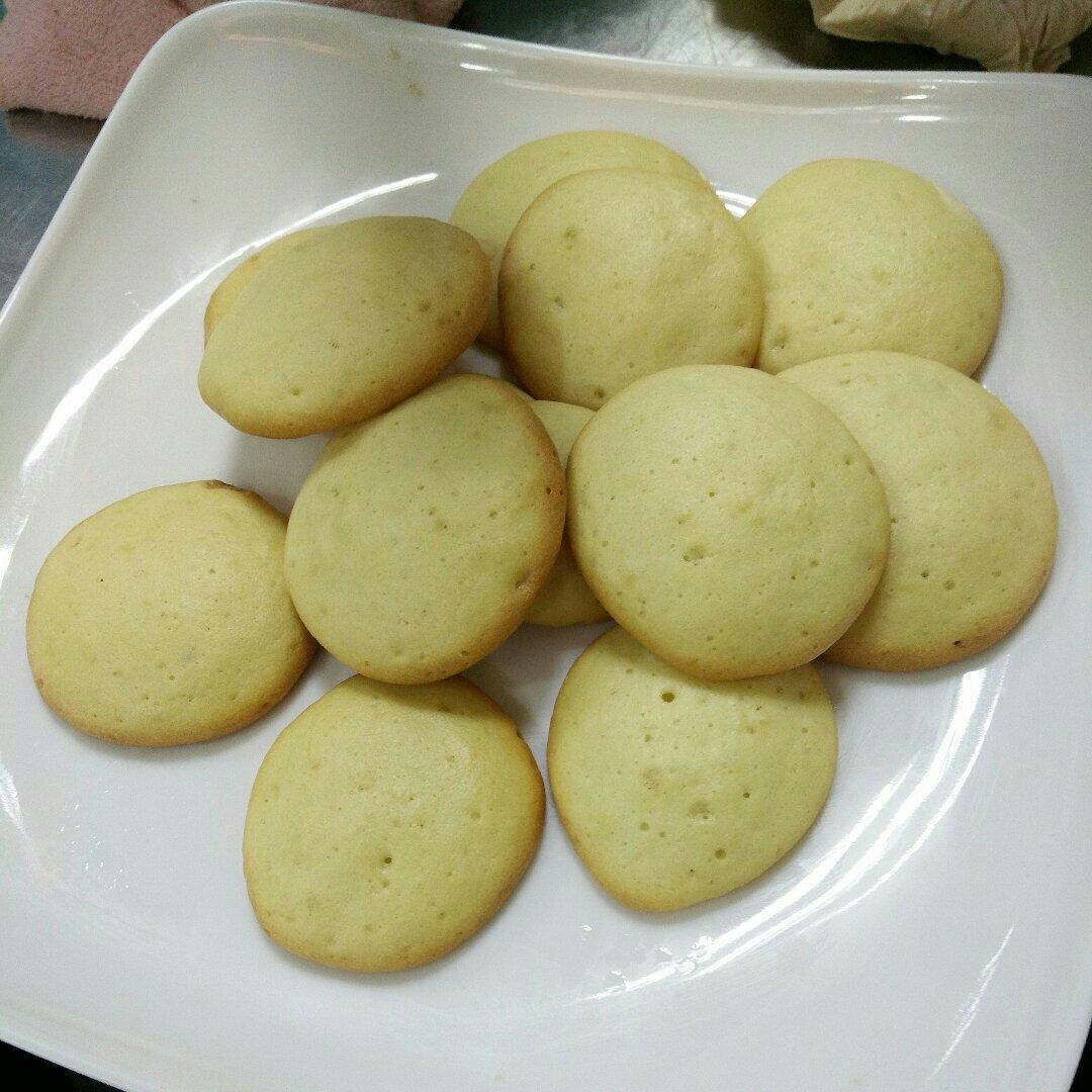 酥脆蛋香小饼干