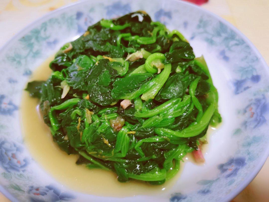 清炒菠菜