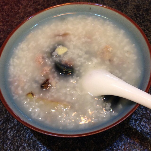 皮蛋瘦肉粥