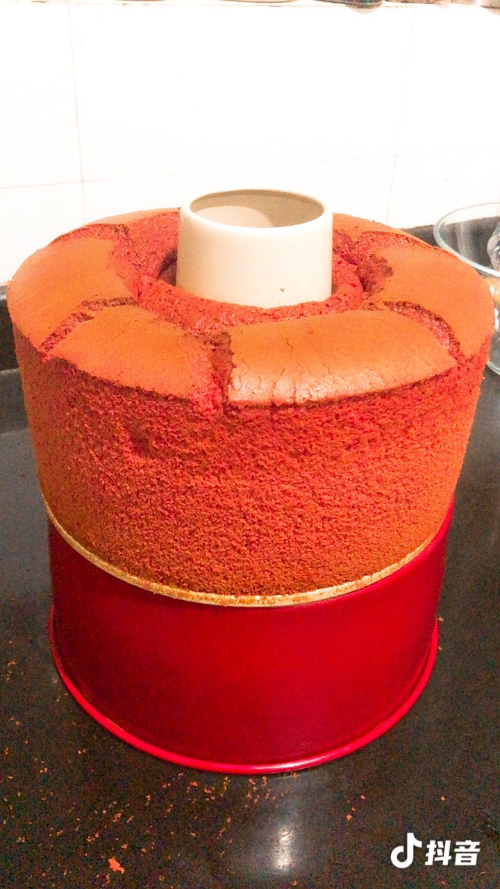 阳晨中国红8寸圆模蛋糕的做法 步骤13