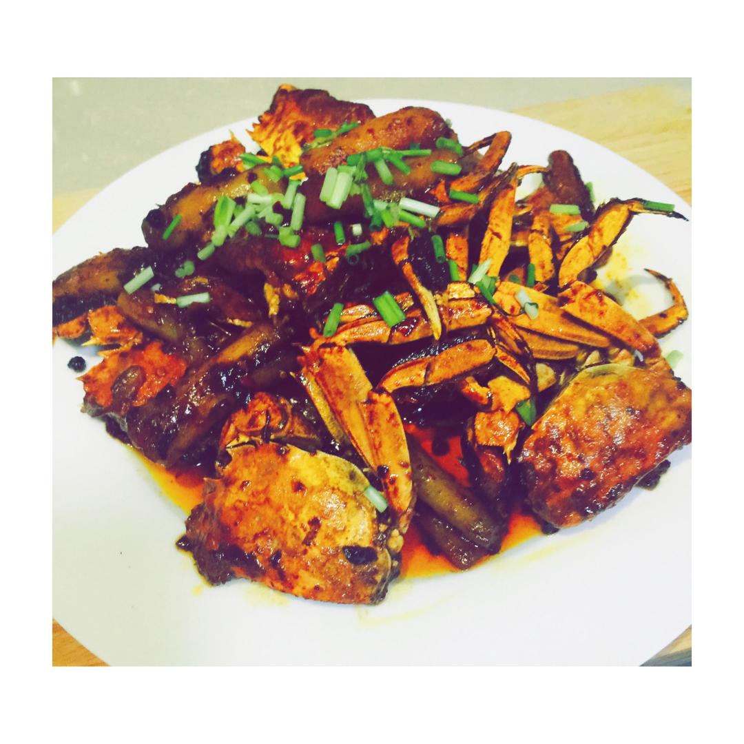 简易版年糕香辣蟹的做法