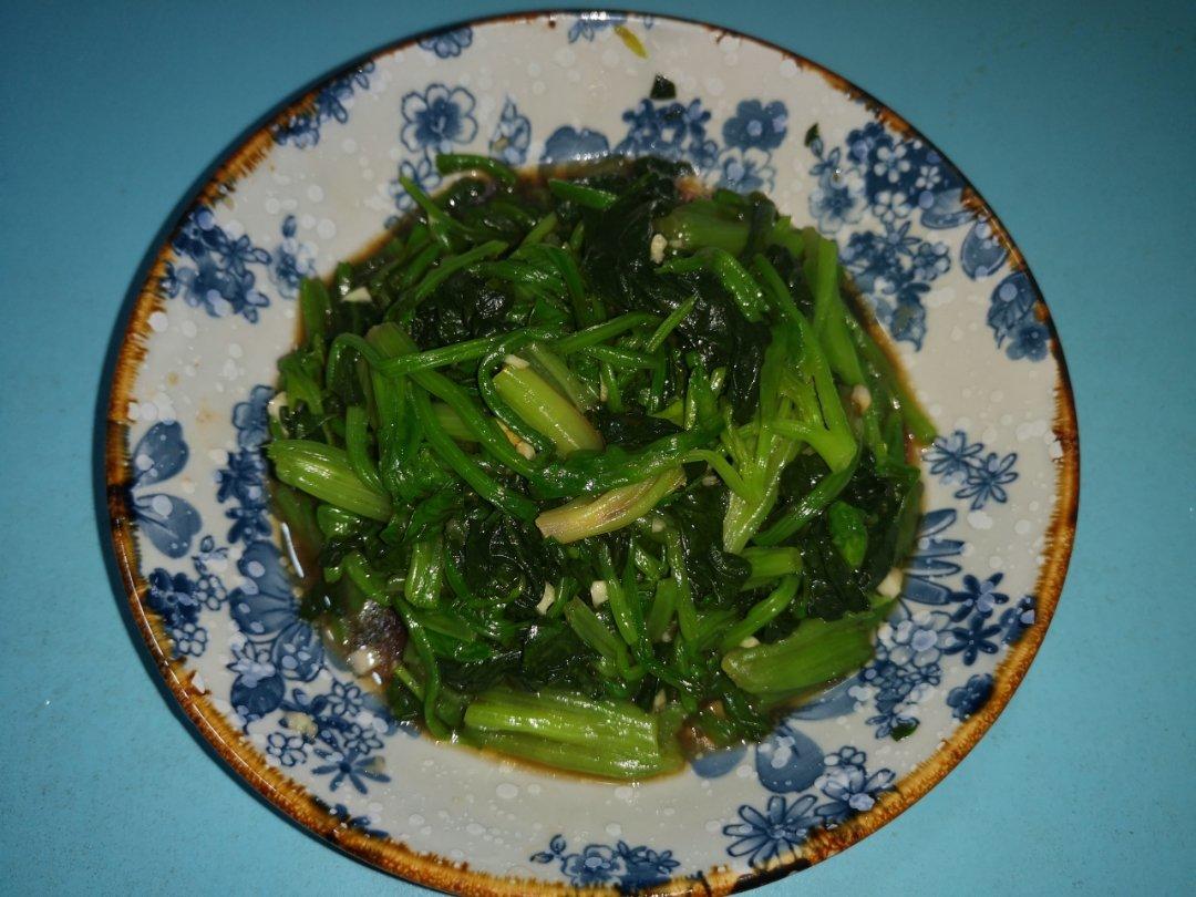 凉拌菠菜