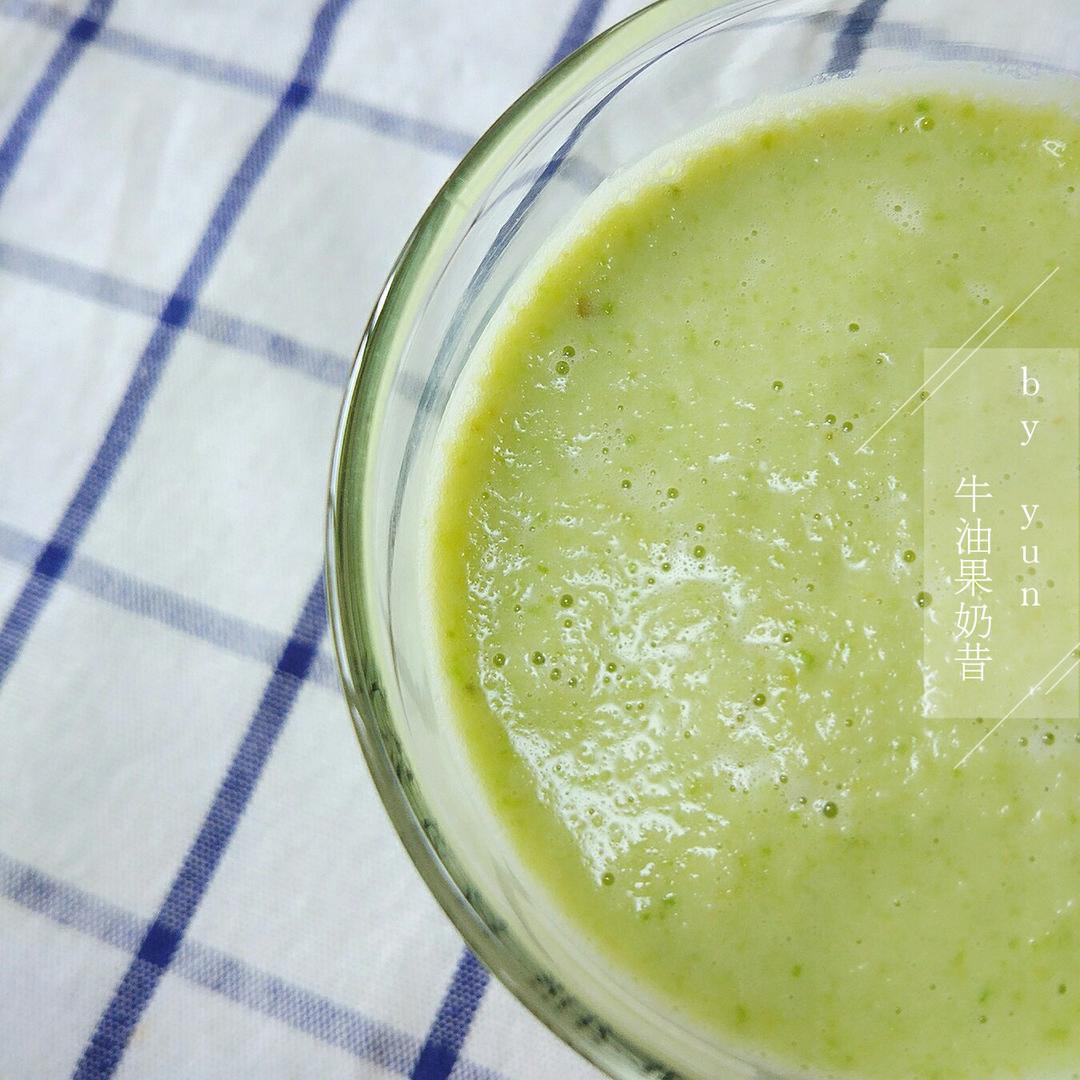 苹果牛油果奶昔