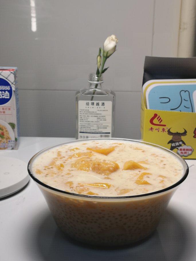 港式甜品——杨枝甘露(芒果西米露)附芒果花切法