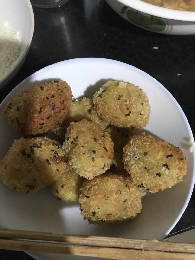 虾仁土豆泥饼球【煎或炸😋】