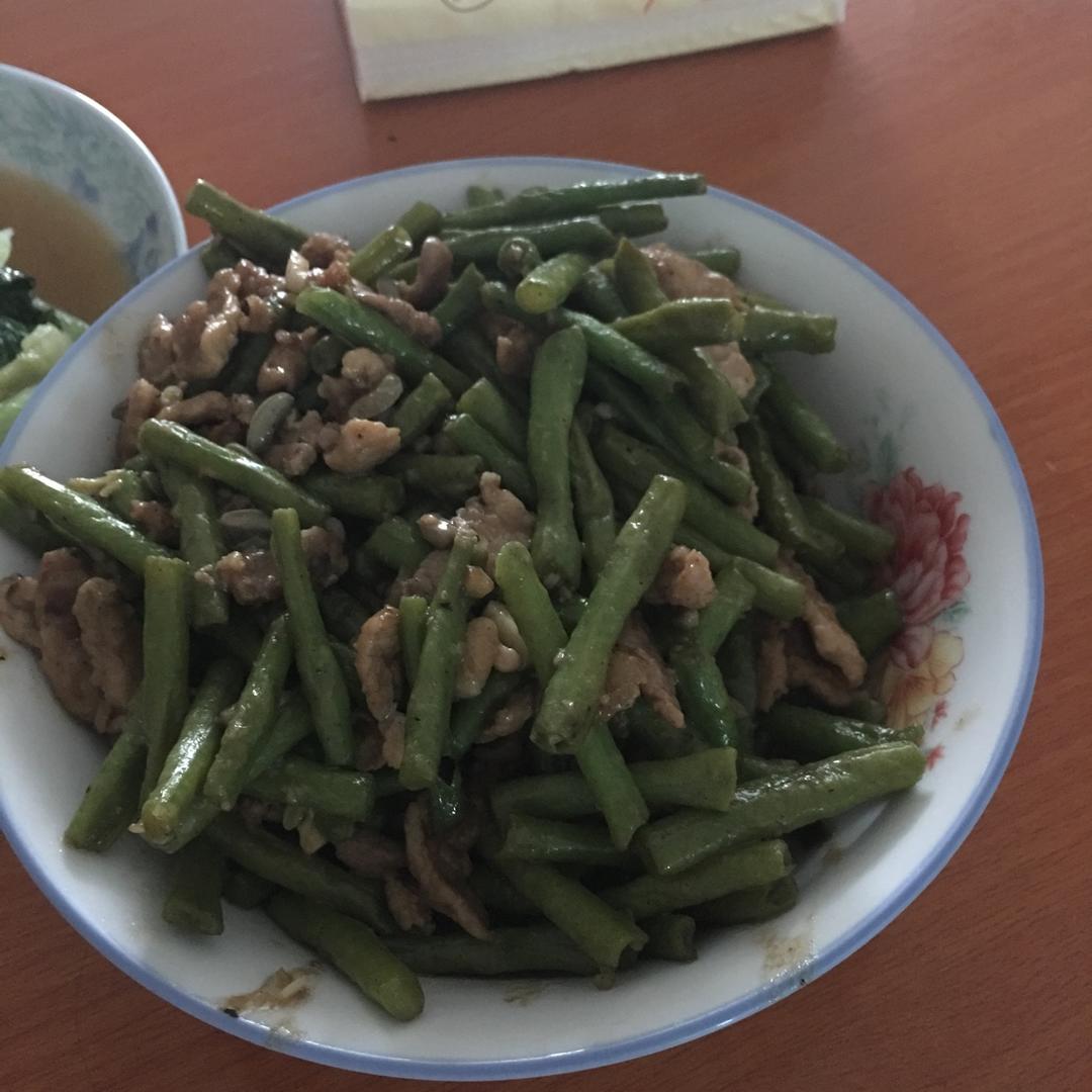 豆角炒肉丝