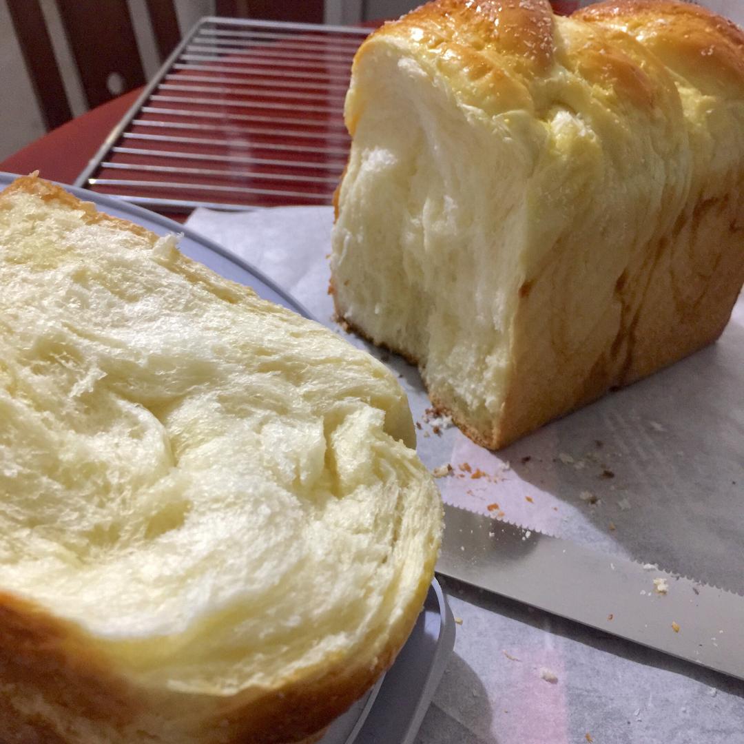 纯奶手撕吐司的做法 步骤1