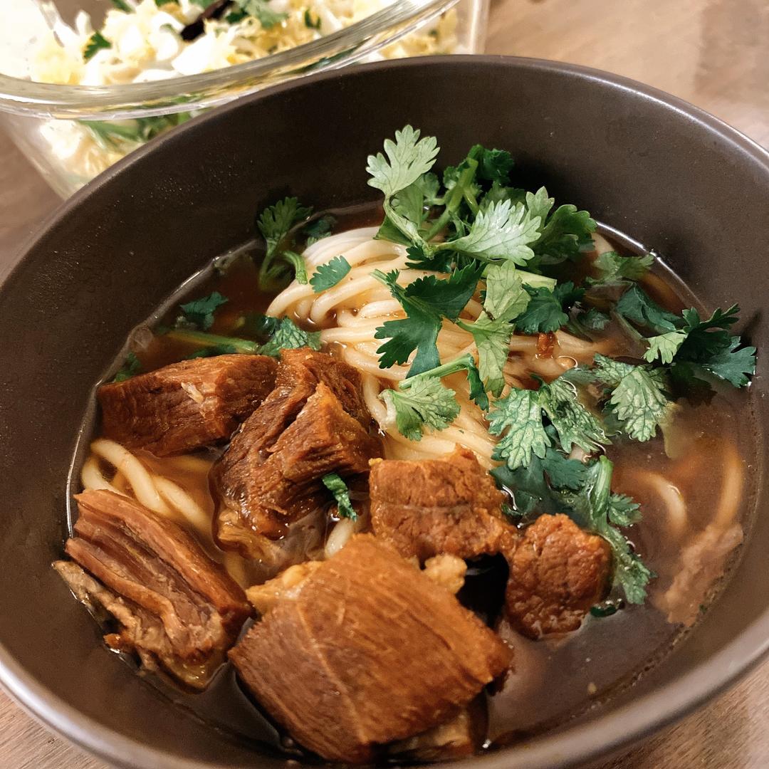 于叔秘制料 独家红烧牛肉面