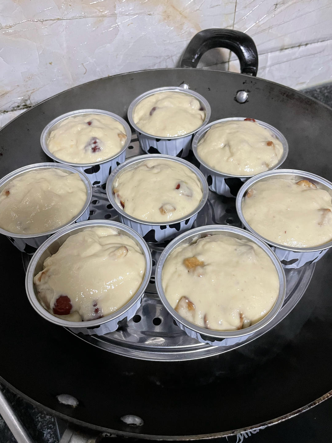 两个鸡蛋一碗面 全程手不粘面 轻松搞定小碗蒸发糕 蓬松煊软 比面包好吃