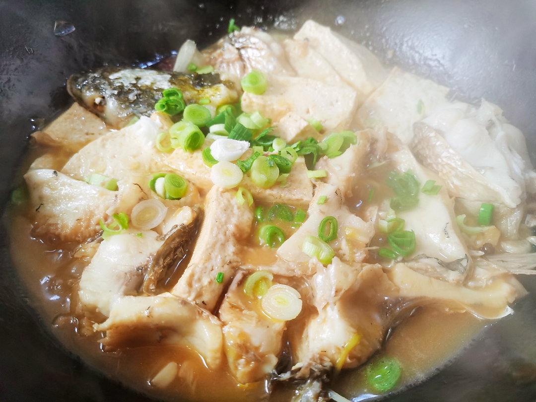 梭鱼炖豆腐的做法