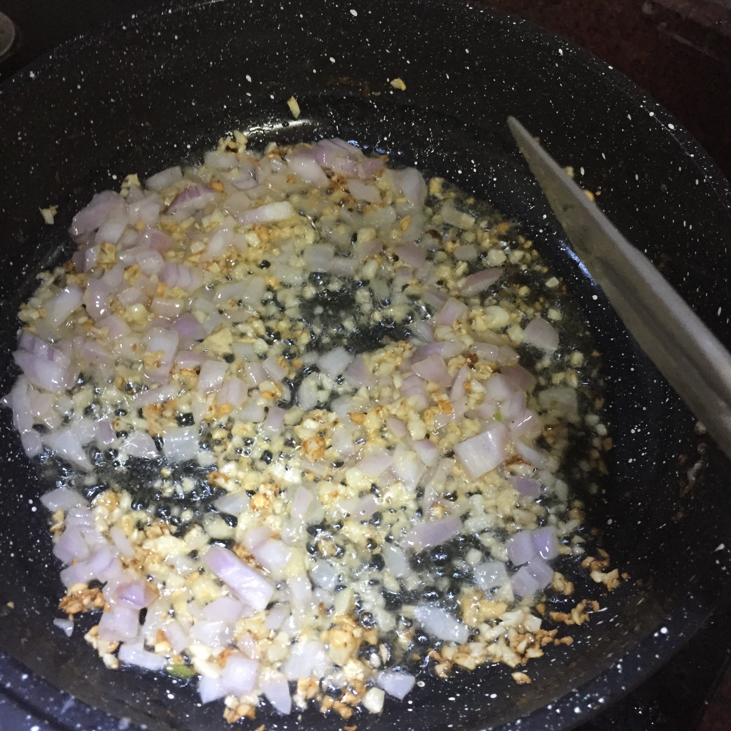 椒盐大虾－操作简单，味道超赞的做法 步骤5