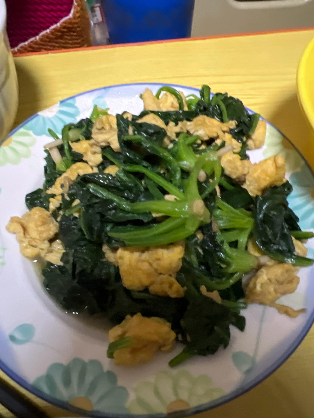 菠菜炒鸡蛋