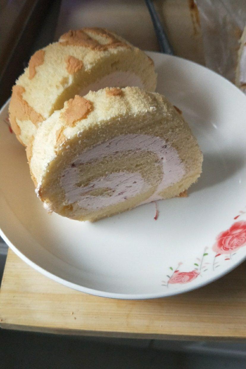 肥而不腻的超厚瑞士卷