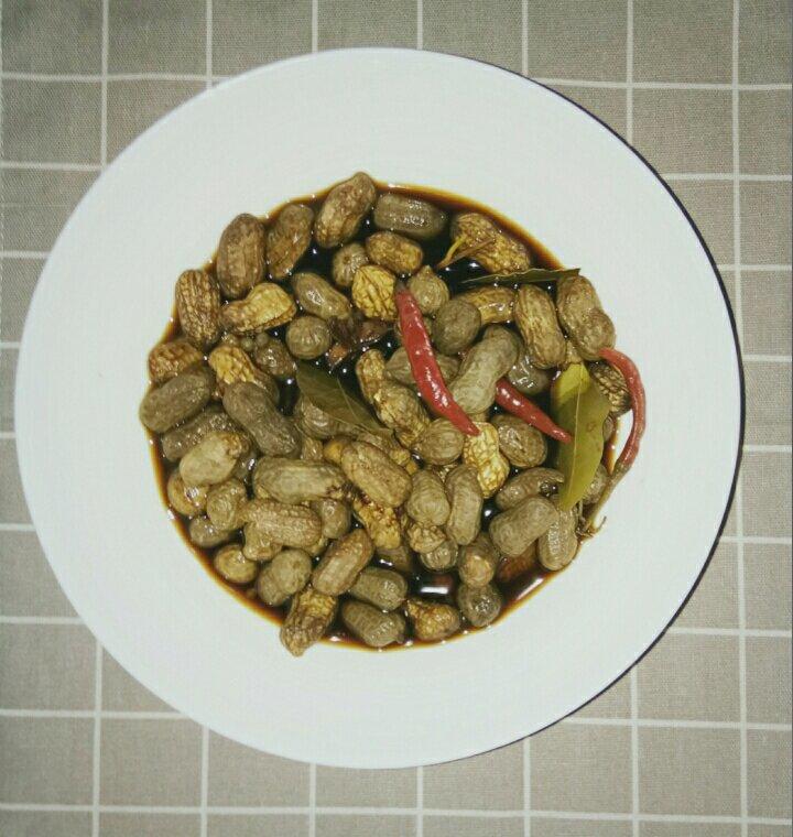 街边卤煮花生