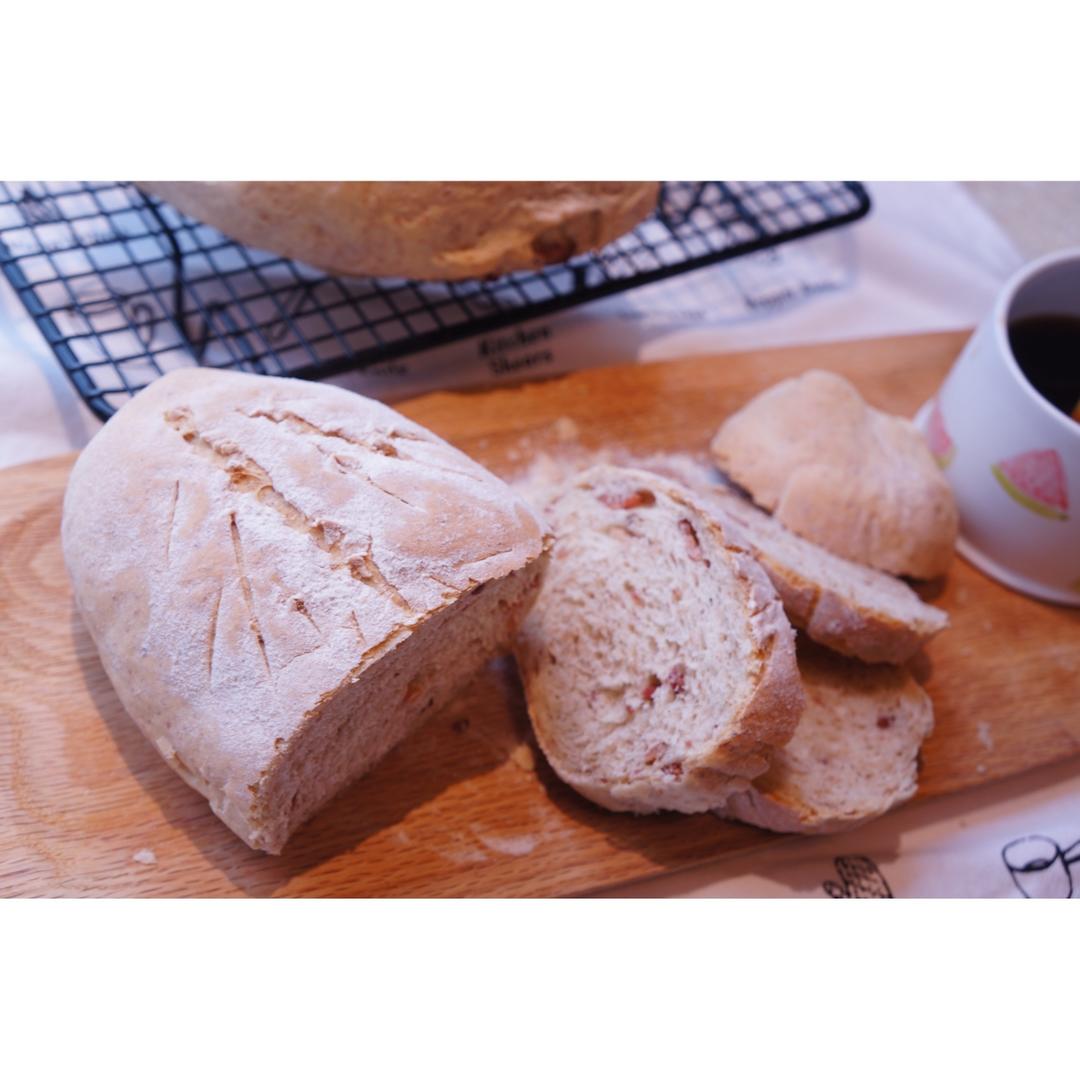 香喷喷的全麦培根面包