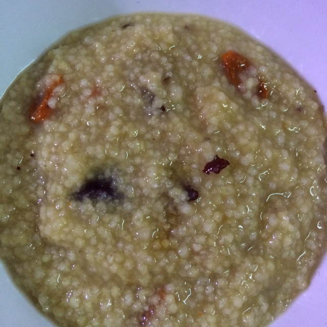 红枣桂圆小米粥