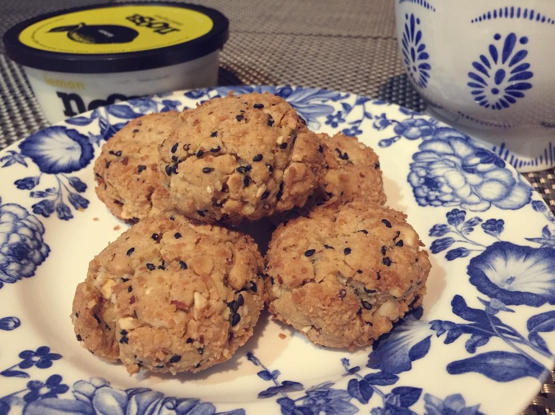 花生芝麻椰蓉酥