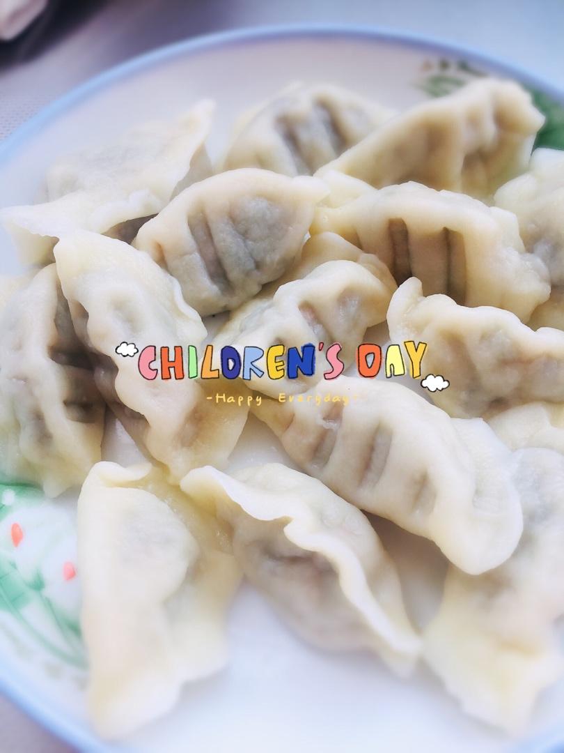 抱抱海英菜肉饺