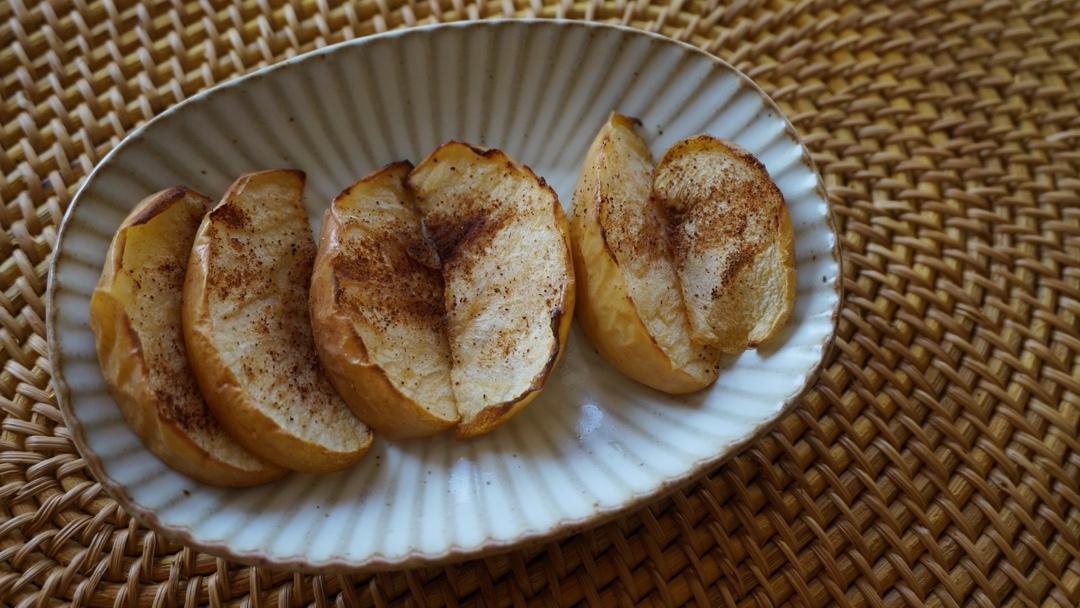 【暖身】超好吃肉桂烤苹果 可替代白砂糖 Cinnamon Apple