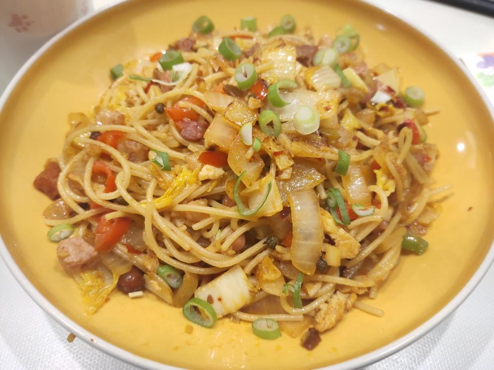 好吃到哭！中国味儿的意大利炒面，你值得来一碗！