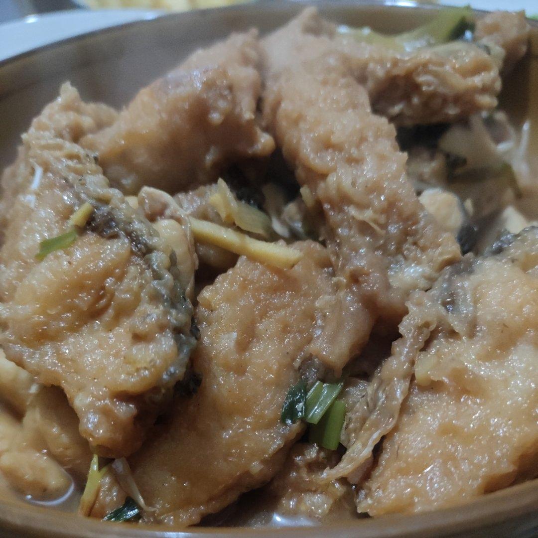 鱼炖豆腐