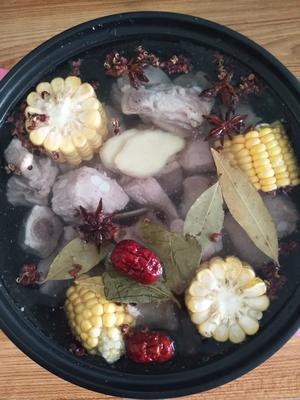 懒人玉米冬瓜排骨汤的做法 步骤4