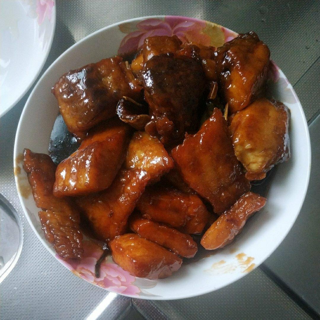 红烧鱼块
