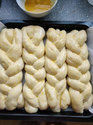 麻花辫子面包：¼波兰种¾北海道的做法 步骤17