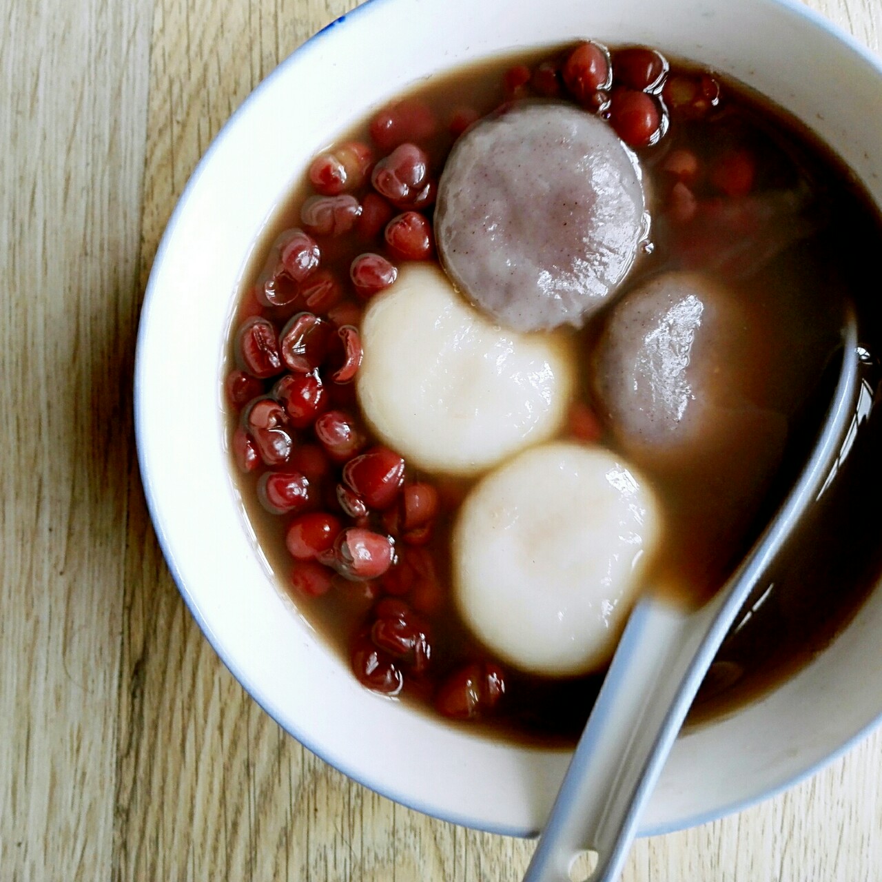 红豆沙汤圆