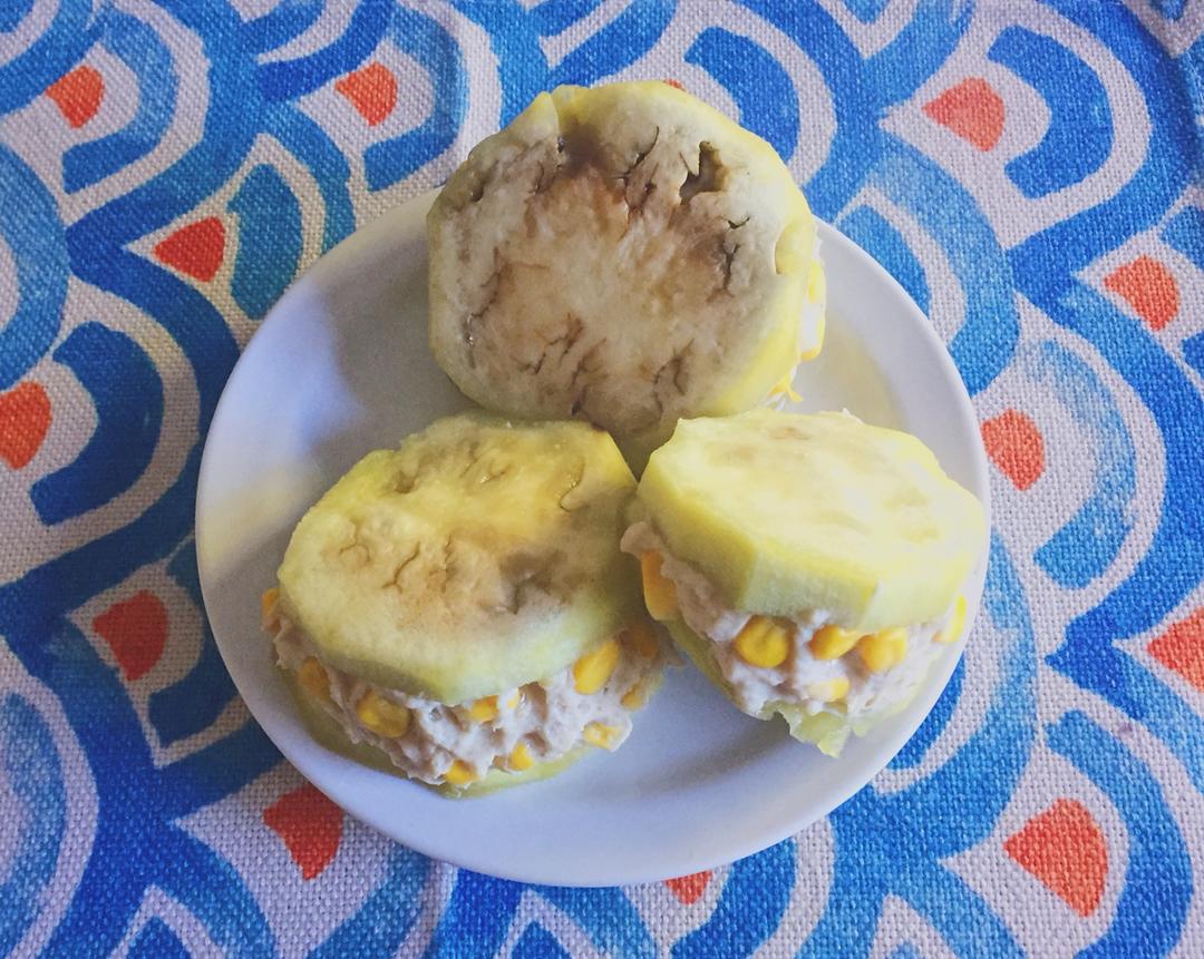 蒸鸡肉茄盒
