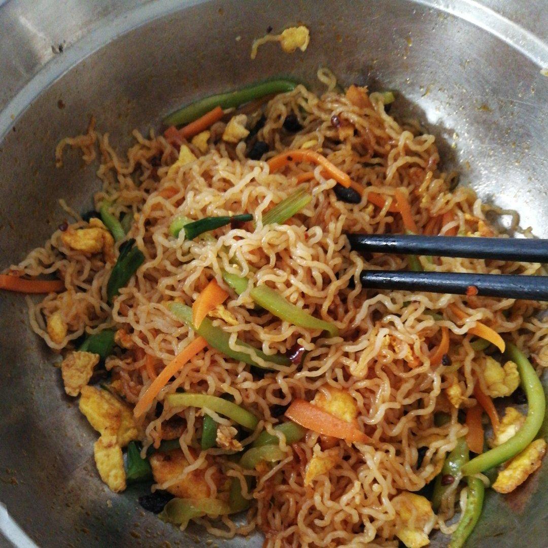 百吃不厌的炒米粉