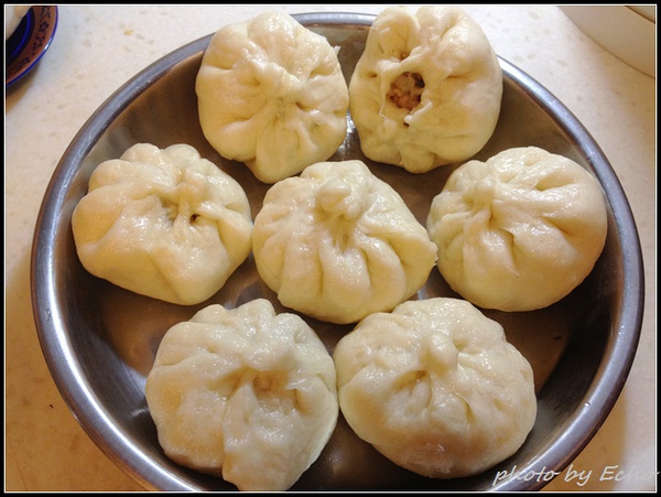 牛肉芹菜馅包子